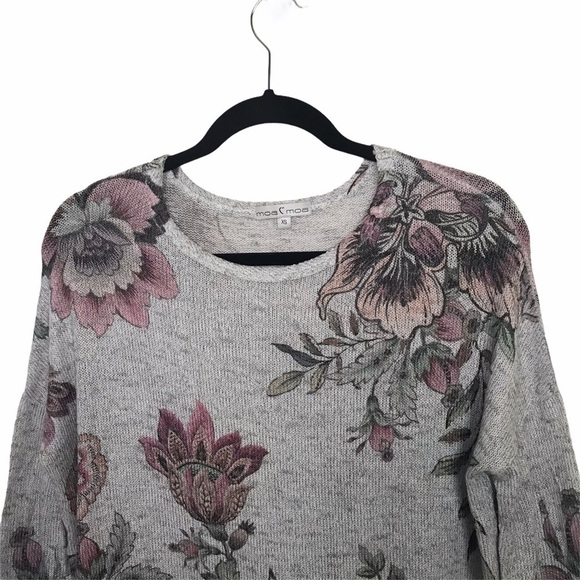 Moa Moa Gray Floral Asymmetrical Hem Knit Sweater - Picture 3 of 6